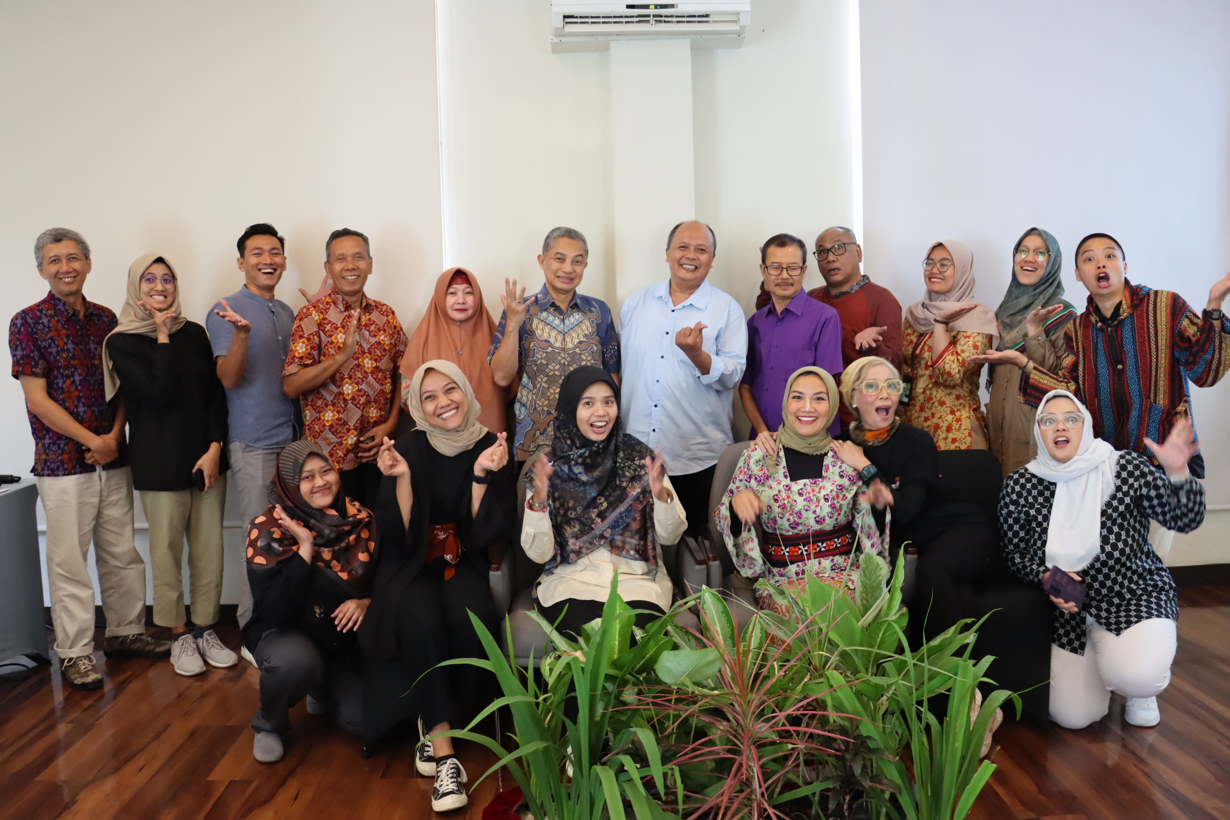 Multi Stakeholders Dialogue 2 Stakeholders Engagement dan Rekomendasi Kebijakan Dalam Transformasi Sistem Pangan